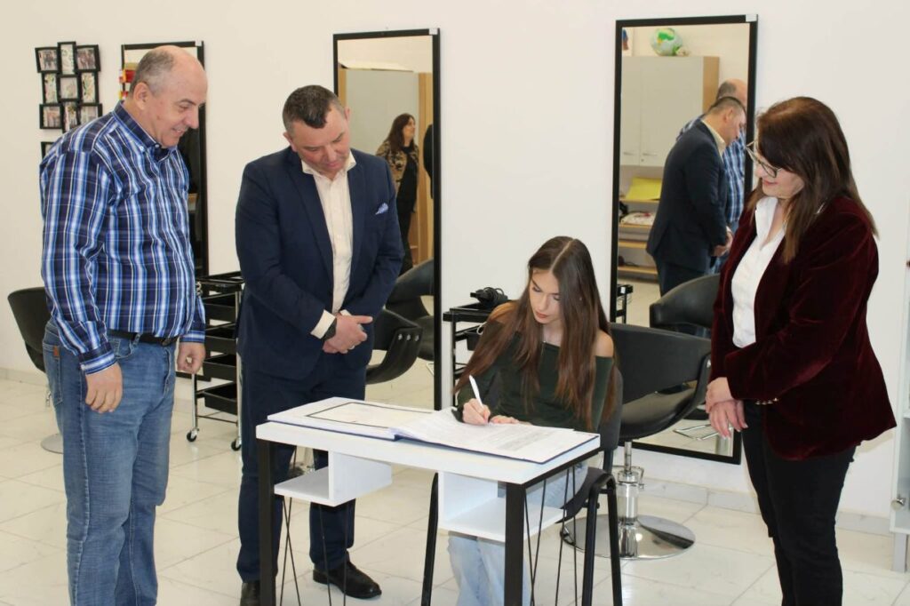 649131719 1512526147541119 7519314643286363590 n