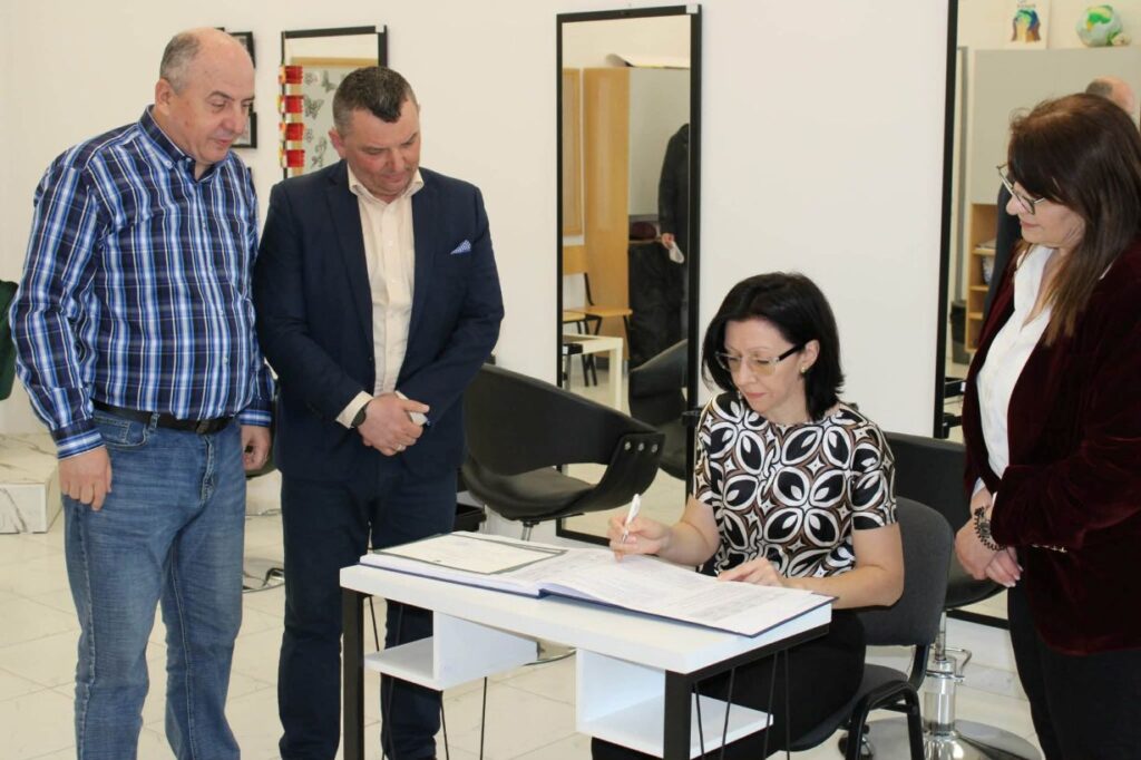 649657739 1512526097541124 8634693787911729841 n